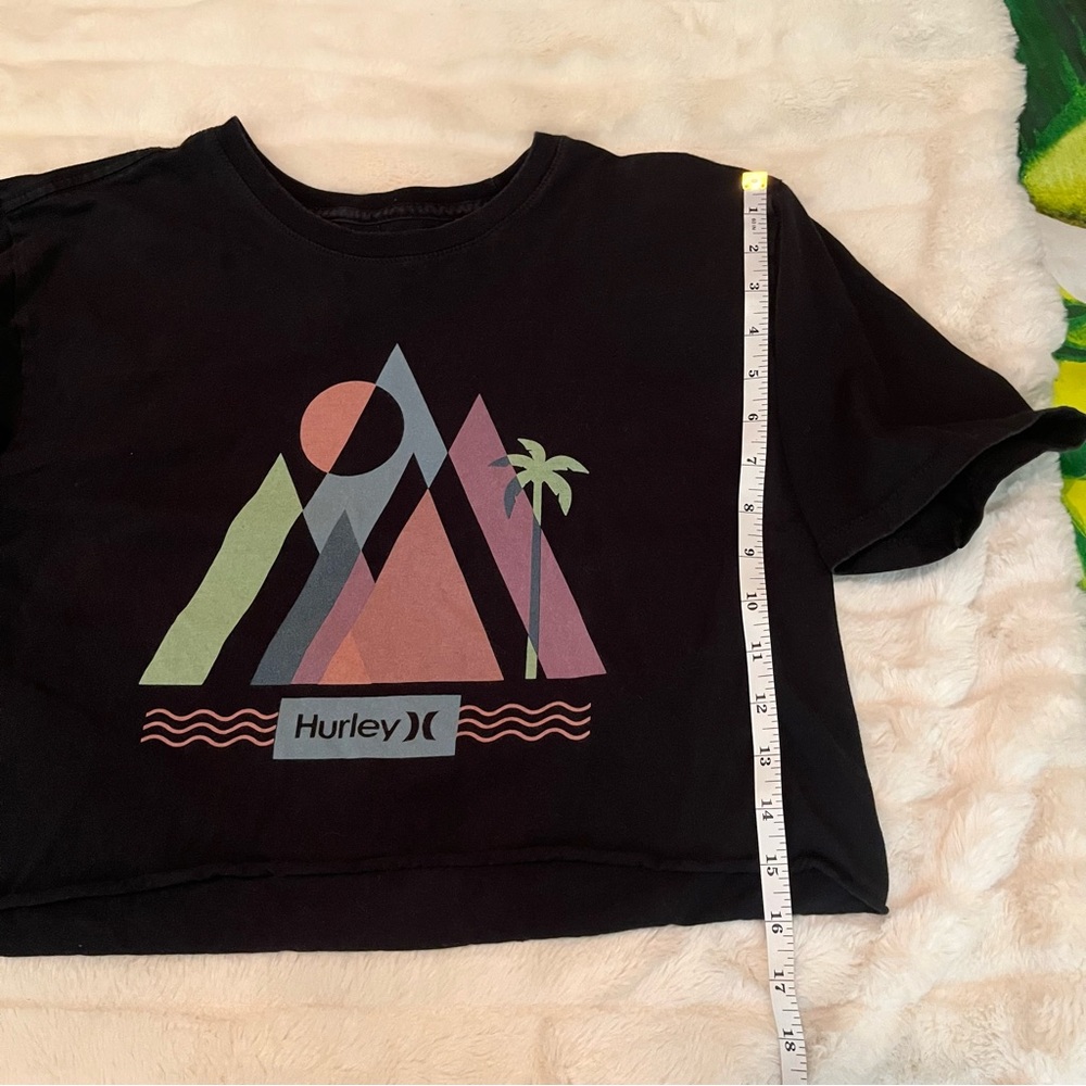 Hurley Womens Medium Black Geometric Retro Style Graphic Cropped Spring Tee - Picture 7 of 7